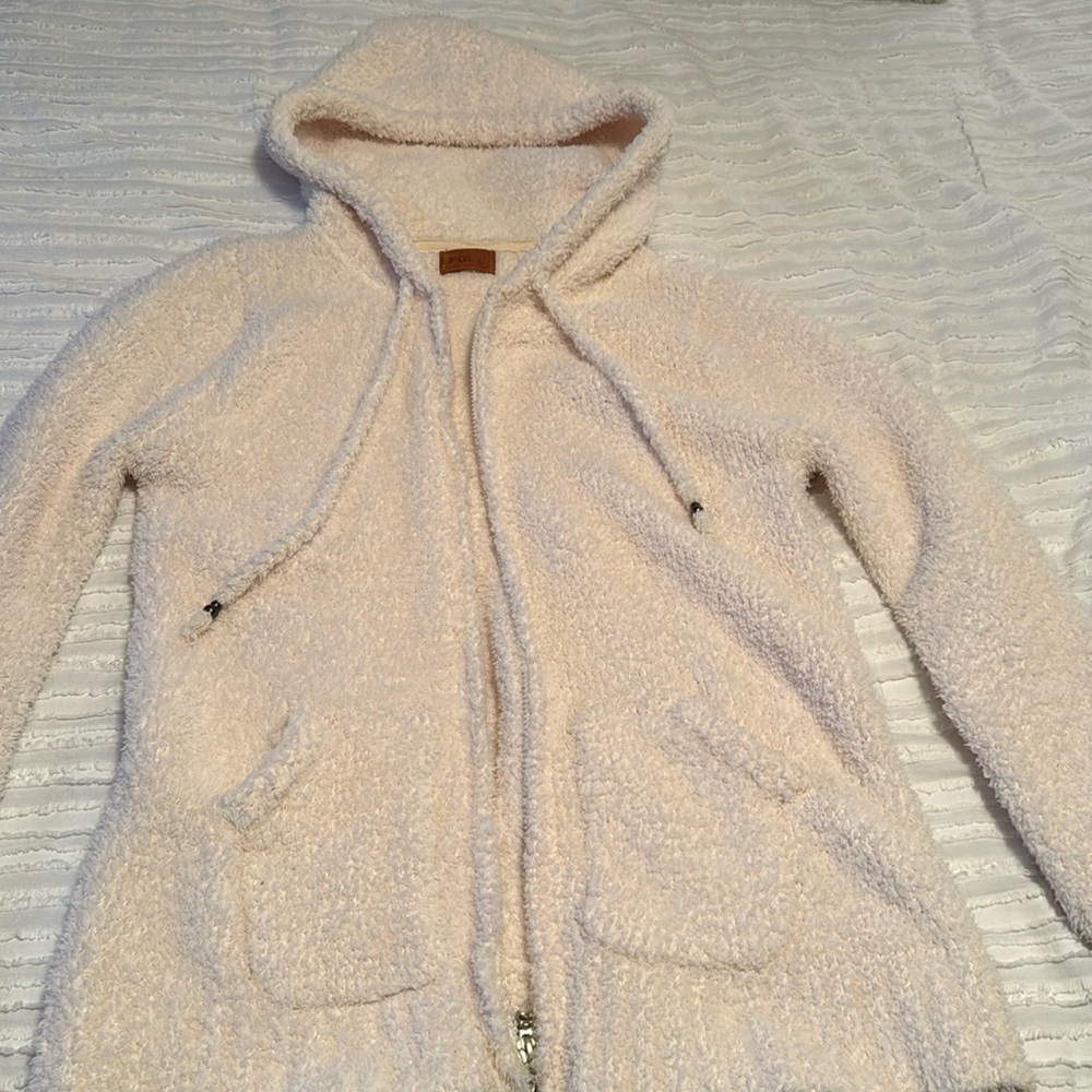 Poll white fuzzy jacket